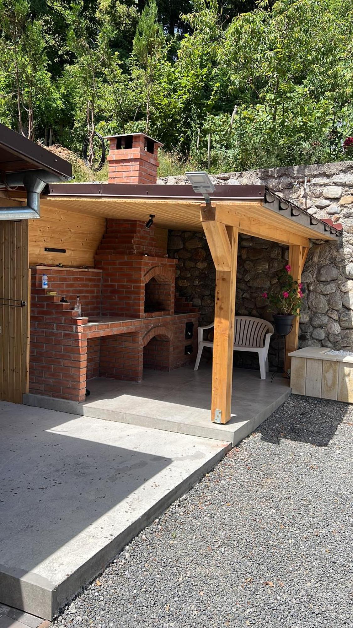 Madas Barbatesti Exterior foto